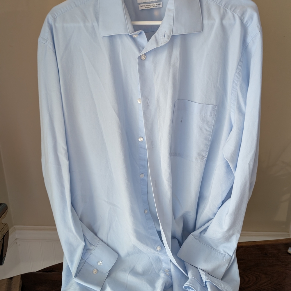 Men's Light Blue Dress Shirt - Classic Button-Up